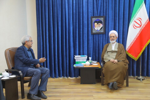 تصاویر / دیدار اعضای ستاد توسعه و بازسازی عتبات با آیت الله اعرافی