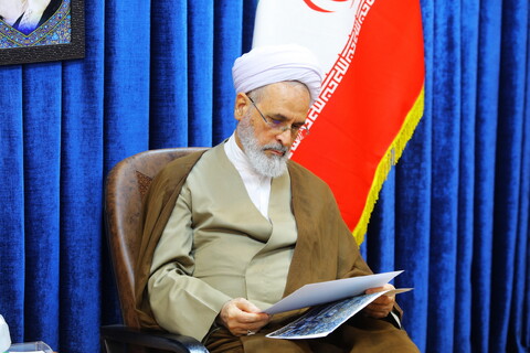 تصاویر / دیدار اعضای ستاد توسعه و بازسازی عتبات با آیت الله اعرافی