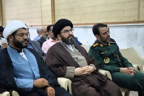 تصاویر | دیدار نماینده ولی فقیه در استان زنجان با ائمه جماعات و هیئت امنای تعدادی از مساجد زنجان