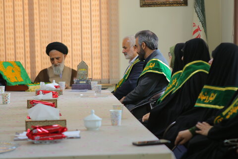 تجلیل از آیت الله موسوی اصفهانی
