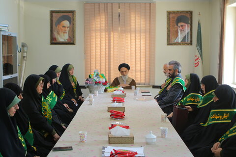 تجلیل از آیت الله موسوی اصفهانی