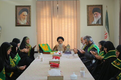 تجلیل از آیت الله موسوی اصفهانی