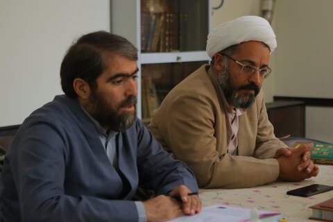 جلسه شورای معاونین
