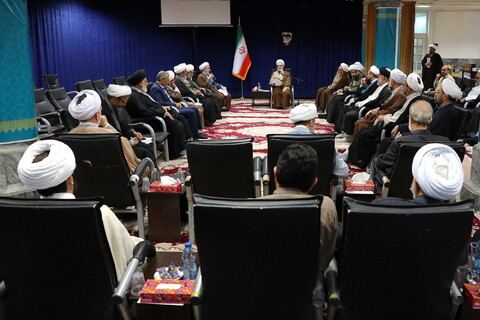 دیدار دبیران و مدیران علمی همایش یکصدمین سالگرد بازتأسیس حوزه علمیه قم با آیت الله اعرافی