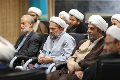 دیدار دبیران و مدیران علمی همایش یکصدمین سالگرد بازتأسیس حوزه علمیه قم با آیت الله اعرافی
