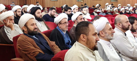 تصاویر/ دیدار نماینده ولی در استان گیلان با طلاب گیلانی مقیم قم