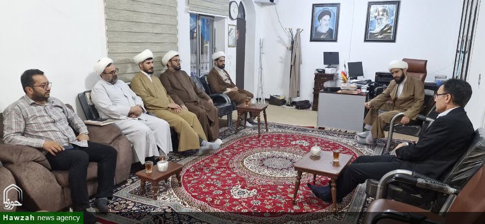 حضور فرماندار شهرستان پارس‌آباد در مدرسه علمیه امام محمد باقر(ع)