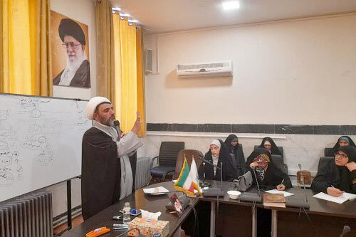 برگزاری دوره آموزشی «پرده‌خوانی» با محوریت غدیرپژوهی در کرمانشاه