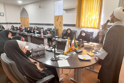 تصاویر/ دوره آموزشی «پرده‌خوانی» با محوریت غدیرپژوهی در کرمانشاه