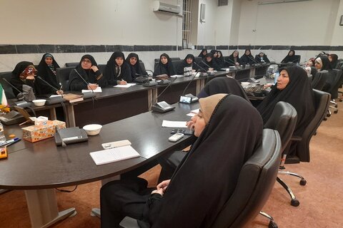 تصاویر/ دوره آموزشی «پرده‌خوانی» با محوریت غدیرپژوهی در کرمانشاه