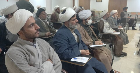 تصاویر/ اجلاسیه شورای آموزش استان و مدارس علمیه منطقه کاشان - پایش پرونده‌های تحصیلی