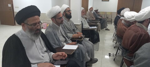 تصاویر/ اجلاسیه شورای آموزش استان و مدارس علمیه منطقه کاشان - پایش پرونده‌های تحصیلی