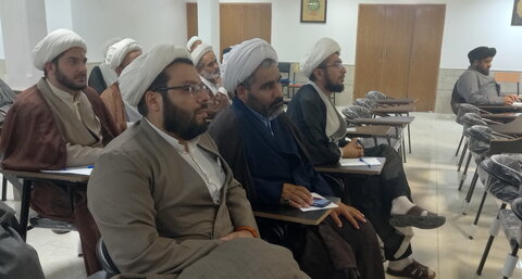 تصاویر/ اجلاسیه شورای آموزش استان و مدارس علمیه منطقه کاشان - پایش پرونده‌های تحصیلی