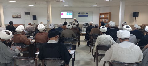 تصاویر/ اجلاسیه شورای آموزش استان و مدارس علمیه منطقه کاشان - پایش پرونده‌های تحصیلی