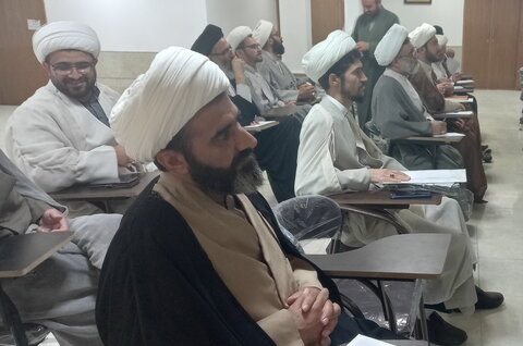 تصاویر/ اجلاسیه شورای آموزش استان و مدارس علمیه منطقه کاشان - پایش پرونده‌های تحصیلی