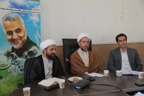 تصاویر / جلسه شورای اداری الموت شرقی با حضور امام جمعه قزوین