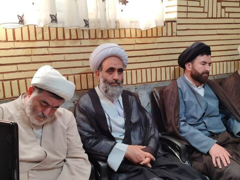 حضور مدیر منطقه۲حوزه قائم مقام امور استانها در مدرسه علمیه امام صادق (ع) بیجار