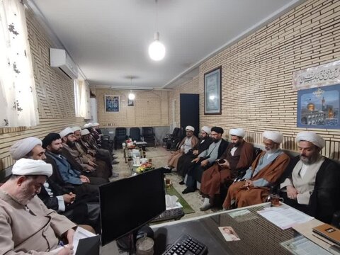 حضور مدیر منطقه۲حوزه قائم مقام امور استانها در مدرسه علمیه امام صادق (ع) بیجار