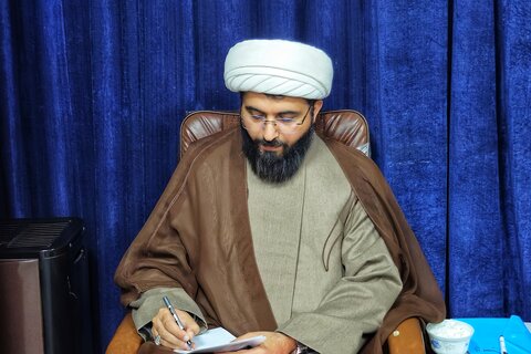 تصاویر/ نشست معاون پژوهش حوزه‌های علمیه با ناشران آثار حوزوی فعال در همایش کتاب سال حوزه‌