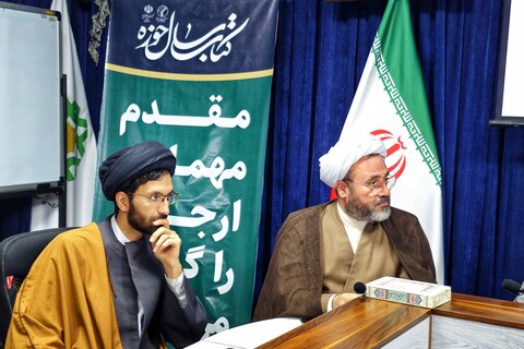 تصاویر/ نشست معاون پژوهش حوزه‌های علمیه با ناشران آثار حوزوی فعال در همایش کتاب سال حوزه‌
