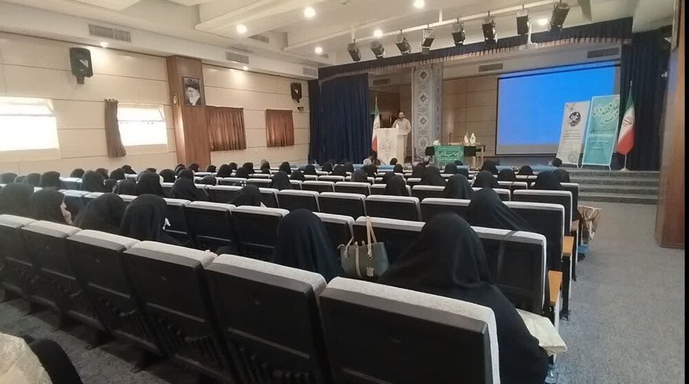 نشست هماندیشی قرارگاههای سهشنبههای مهدوی شمال غرب برگزار شد+ عکس