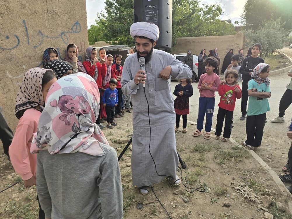 فعالیت تابستانه ۱۹۰ گروه جهادی طلبگی در کشور