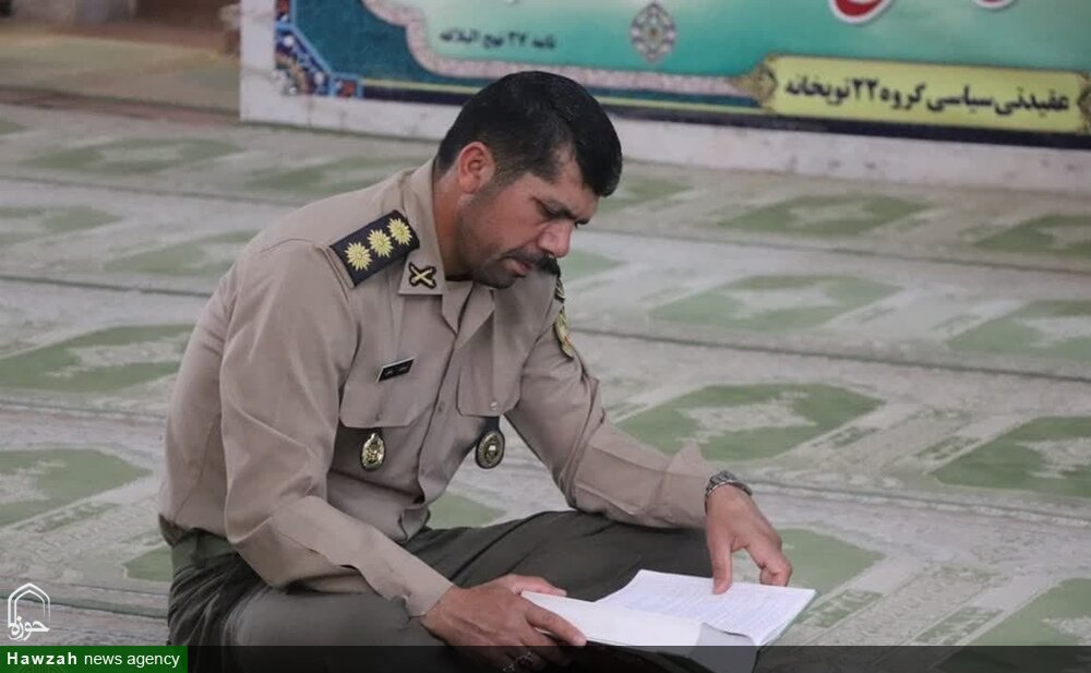محفل نورانی انس با قرآن کریم در گروه ۲۲ توپخانه ارتش برگزار شد+ تصاویر