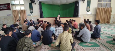 تصاویر / دیدار معاون امور صیانتی حوزه های علمیه با طلاب مدرسه علمیه حضرت صاحب الزمان (عج) بشاگرد