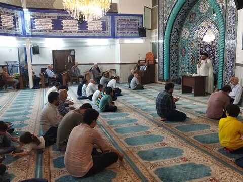 تصاویر/ مدرسه امام صادق(ع) نشست جهاد تبیین را برگزار کرد