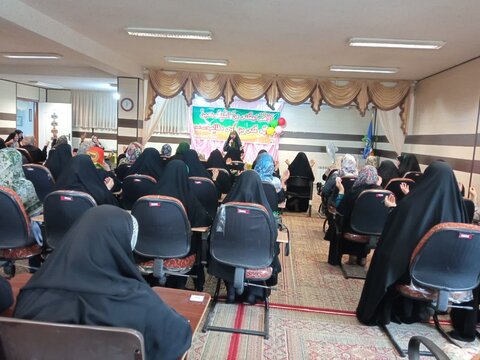 تصاویر/برگزاری جشن دهه ولایت در مدرسه علمیه فاطمه الزهرا اراک
