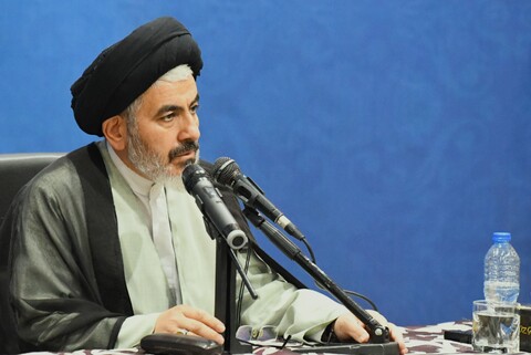 تصاویر/  درس اخلاق نماینده ولی فقیه در آذربایجان غربی ویژه مدیران اجرایی استان