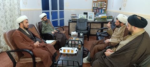تصاویر/مسائل پژوهشی مدرسه علمیه امام جعفر صادق (ع) باغملک بررسی شد