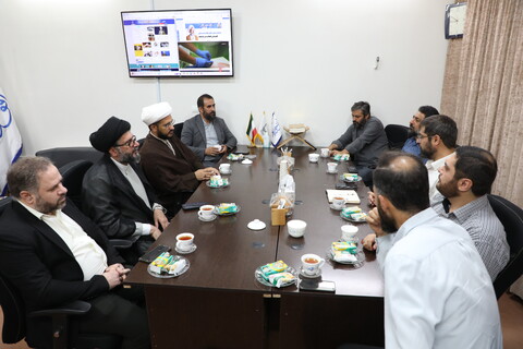 تصاویر/ نشست مدیر روابط عمومی سازمان سراج با مسئول مرکز رسانه و فضای مجازی حوزه‌های علمیه