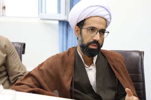 تصاویر/جلسه مدیر منطقه ۲ قائم مقام امور استانها با مدیر و معاونین مرکز مدیریت حوزه علمیه کردستان