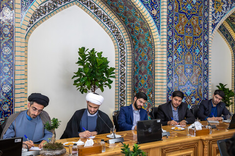 تصاویر/ دیدار اعضای بسیج دانشجویی دانشگاه رضوی با تولیت آستان قدس رضوی