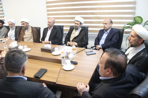 تصاویر / جلسه ۱۳۰ شورای فرهنگ عمومی به ریاست نماینده ولی فقیه و رئیس شورای فرهنگ عمومی استان قزوین