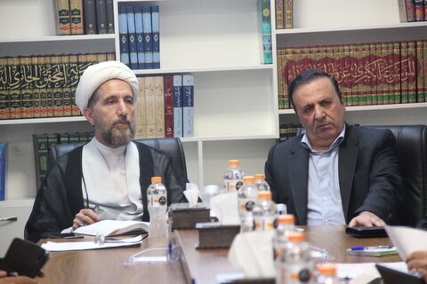 تصاویر / جلسه ۱۳۰ شورای فرهنگ عمومی به ریاست نماینده ولی فقیه و رئیس شورای فرهنگ عمومی استان قزوین