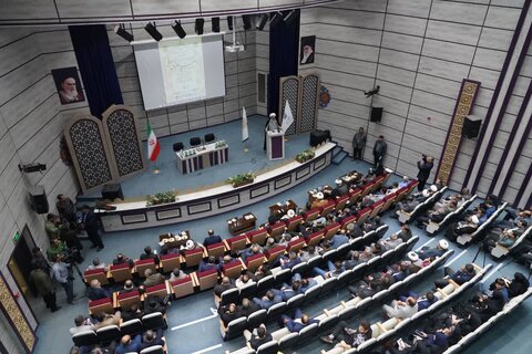 تصاویر سیزدهمین همایش بین‌المللی سیره علوی در لرستان