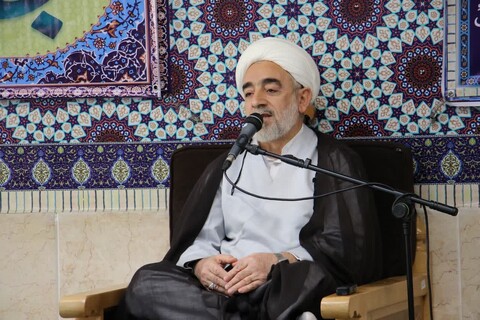 غلو پر مبنی انحرافات، دشمنانِ اسلام و تشیع سے بھی زیادہ خطرناک ہیں