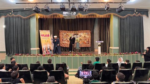 تصاویر/ ویژه برنامه «غدیرانه» به مناسبت دهه امامت و ولایت درکاشان ،