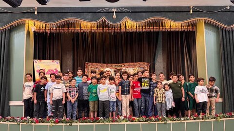 تصاویر/ ویژه برنامه «غدیرانه» به مناسبت دهه امامت و ولایت درکاشان ،