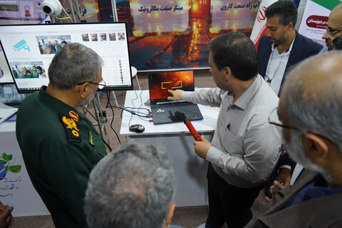 بازدید فرمانده سپاه حضرت ولیعصر(عج) خوزستان از نمایشگاه تخصصی روایت دانش استان