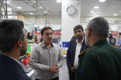 بازدید فرمانده سپاه حضرت ولیعصر(عج) خوزستان از نمایشگاه تخصصی روایت دانش استان