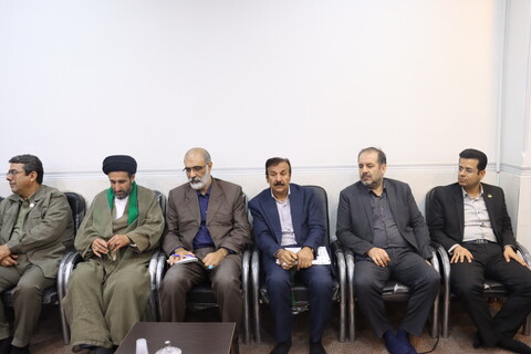 نشست هم افزایی شرکت های دانش بنیان نمایشگاه تخصصی روایت دانش با مسئولان خوزستان