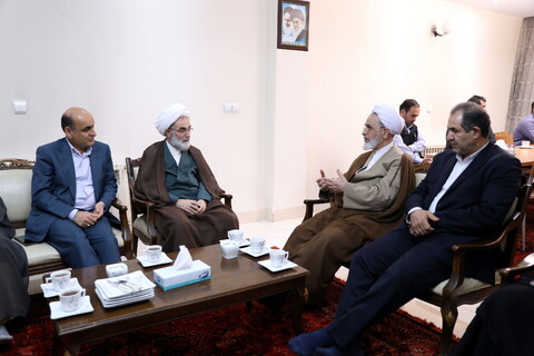 استقبال نماینده ولی فقیه، استاندار و مدیران حوزوی گیلان از آیت الله اعرافی