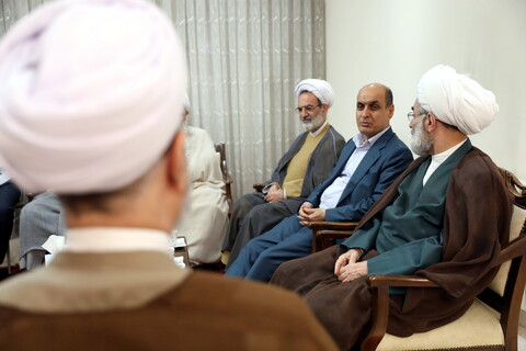 استقبال نماینده ولی فقیه، استاندار و مدیران حوزوی گیلان از آیت الله اعرافی