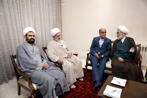 استقبال نماینده ولی فقیه، استاندار و مدیران حوزوی گیلان از آیت الله اعرافی
