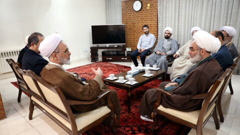 استقبال نماینده ولی فقیه، استاندار و مدیران حوزوی گیلان از آیت الله اعرافی