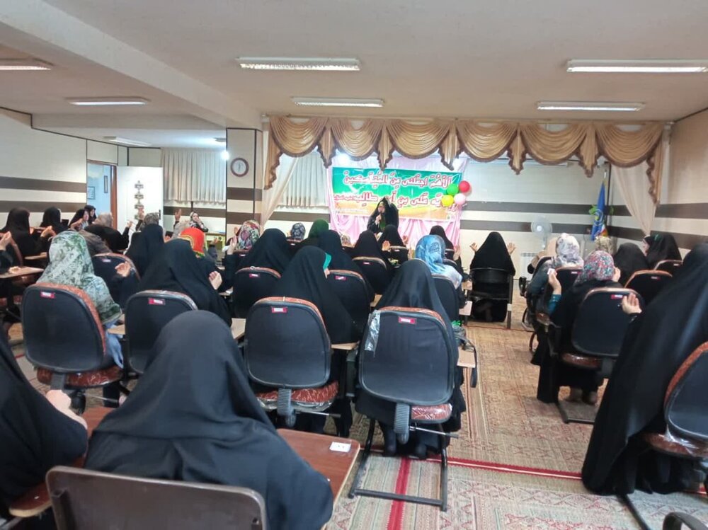 کلیپ| جشن دهه ولایت در مدرسه علمیه فاطمة الزهرا(س) اراک