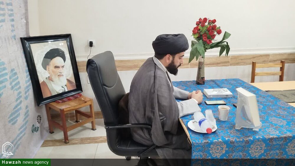 برگزاری نشست کتاب‌ خوانی و معرفی کتاب «روح‌الله» در کتابخانه شهید شفیعی اهواز